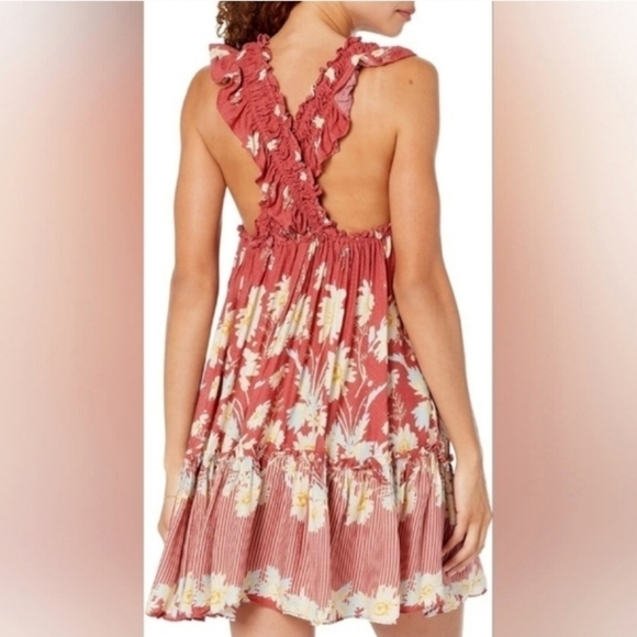 NWT Free People Bali Wild Daisy Slip Dress $88 - Picture 2 of 9